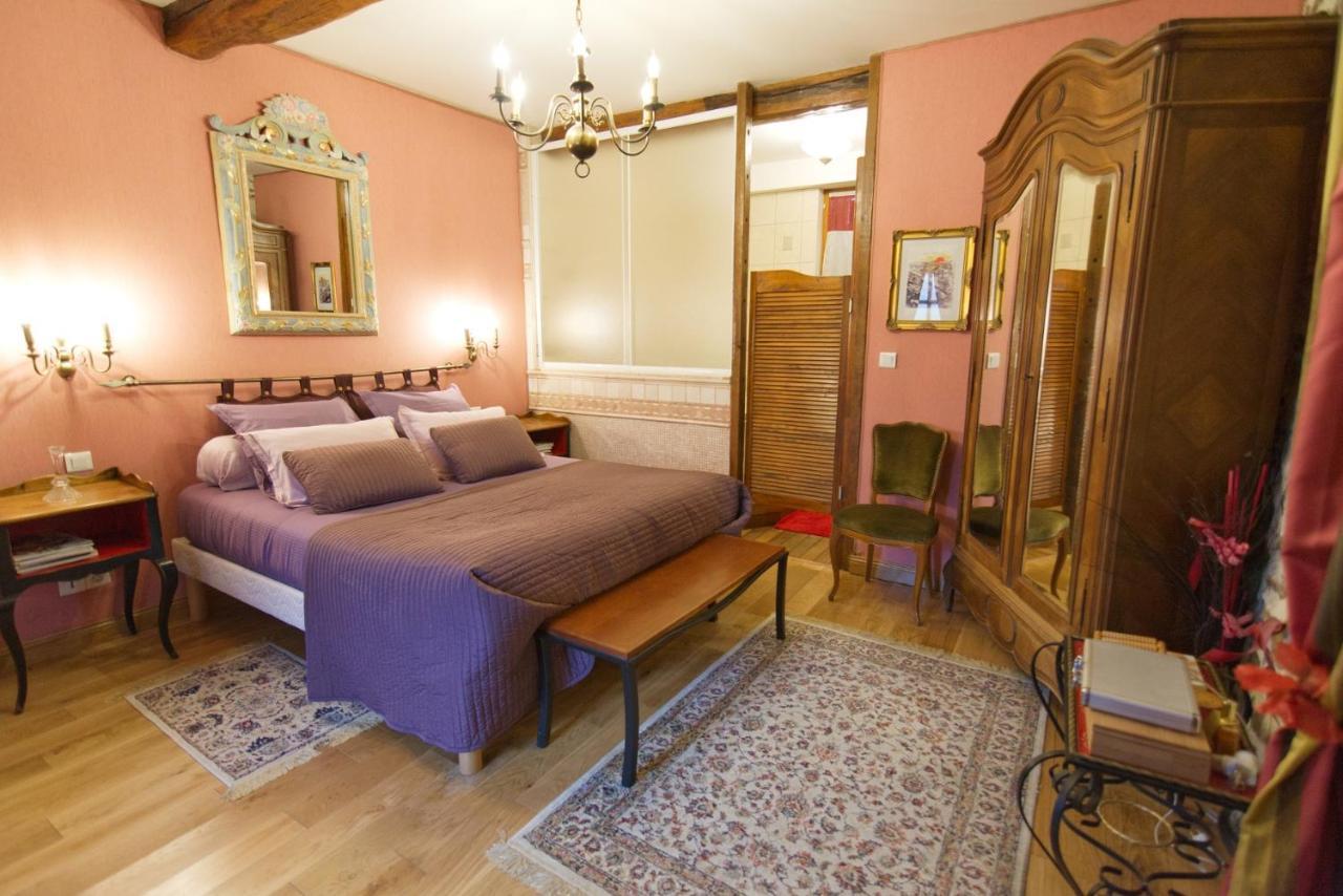 Ferme Historique Jean De La Fontaine Et Ses Chambres D'Hotes Hammam-Spa - 4 Etoiles Chierry Εξωτερικό φωτογραφία