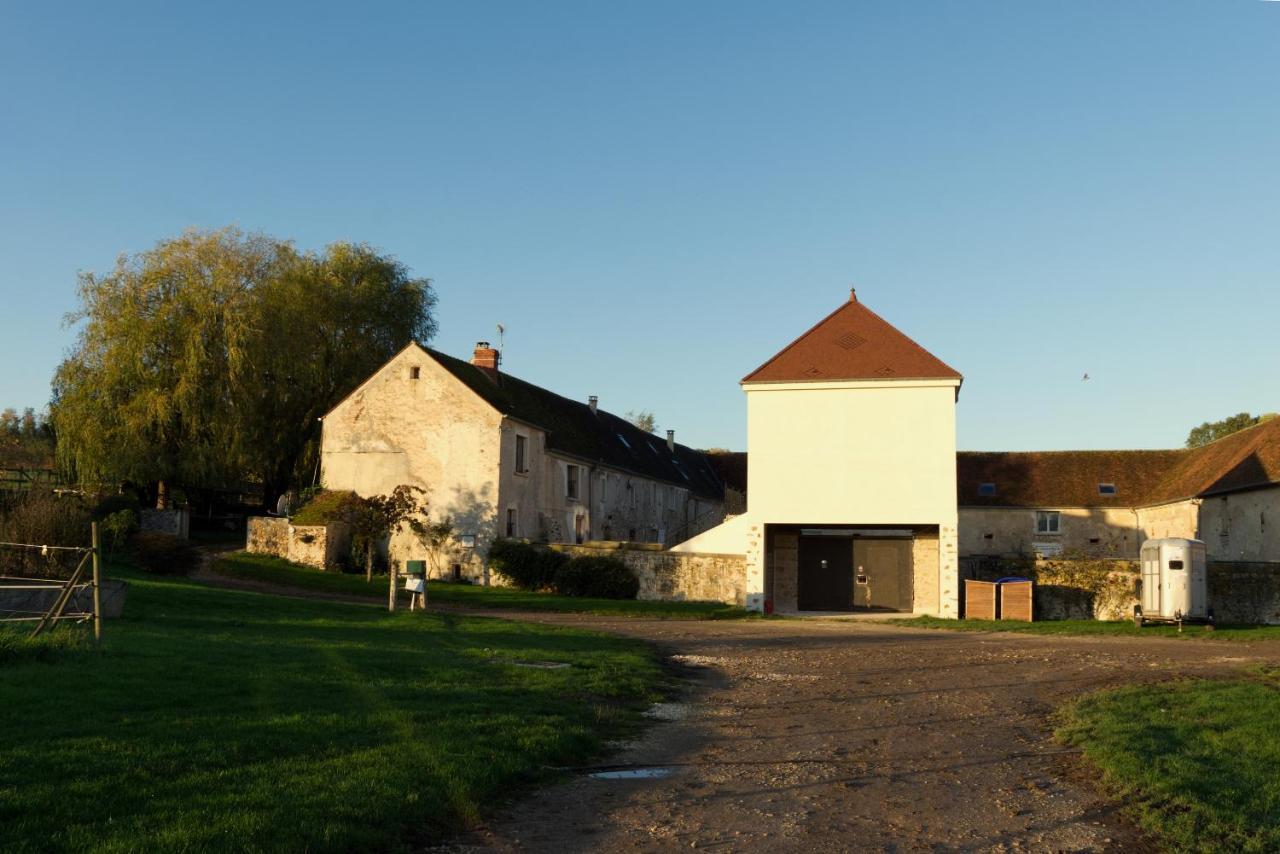 Ferme Historique Jean De La Fontaine Et Ses Chambres D'Hotes Hammam-Spa - 4 Etoiles Chierry Εξωτερικό φωτογραφία