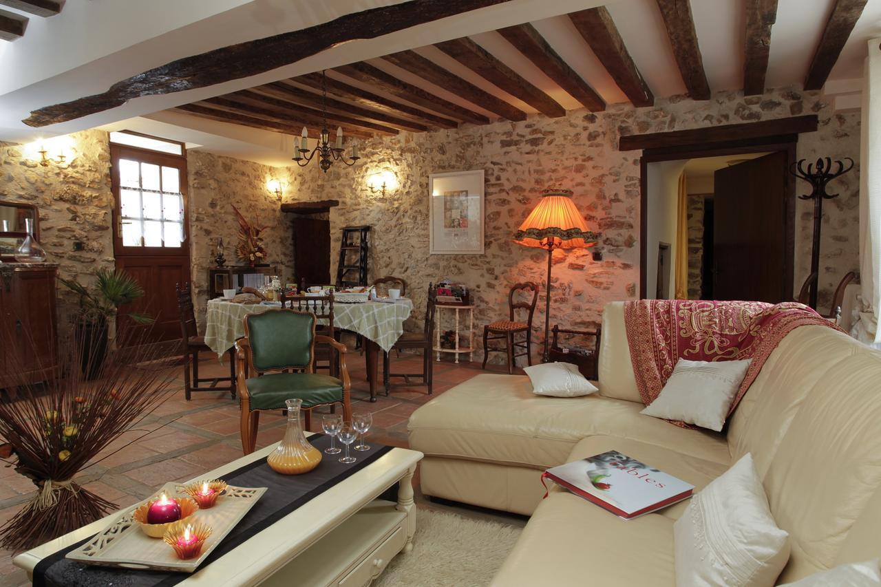 Ferme Historique Jean De La Fontaine Et Ses Chambres D'Hotes Hammam-Spa - 4 Etoiles Chierry Εξωτερικό φωτογραφία